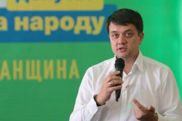 Фракцією “Слуги народу” керуватимуть на Банковій — політолог