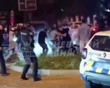 Бійка в Києві: учасників масових "кулачних розваг" на Солом'янці затримали, мережа лютує
