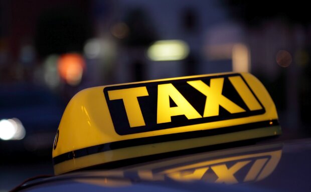 У Києві таксист отруїв і пограбував пасажирку