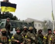 Над Снігурівкою знову замайорів український прапор (відео)