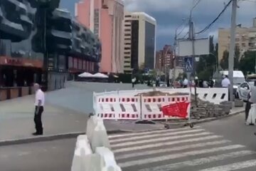 Із ТРЦ Ocean Plaza всіх екстрено евакуюють: поступив дзвінок про мінування