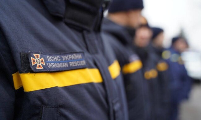 Безпека на Великдень: 6 тисяч рятувальників та посилений контроль за храмами й кладовищами