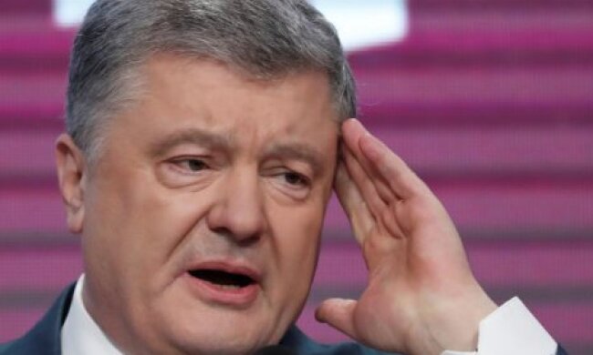 Порошенка викликають на допит