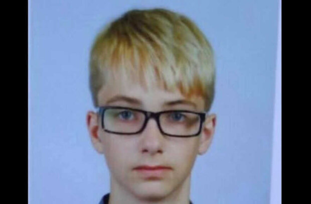 У Києві розшукують 17-річного хлопця зі шрамами на ногах