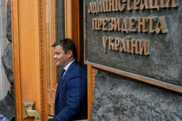 Людина від “смотрящого” за Києвом пропонувала “розпиляти” бюджет пополам – Богдан