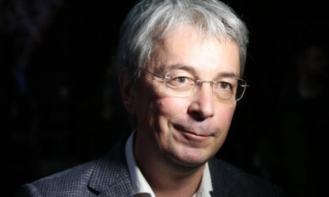 “Не мій концепт та цінності”: міністр культури Олександр Ткаченко подав у відставку