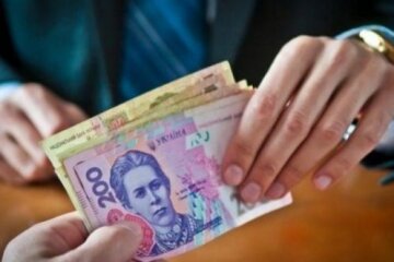 В Києві на хабарі поліція затримала головного фінансового ревізора ДФС