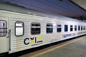 З грудня курсуватиме новий потяг Київ – Херсон – Миколаїв