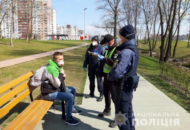 Поліція Києва показала, як полює на порушників карантину