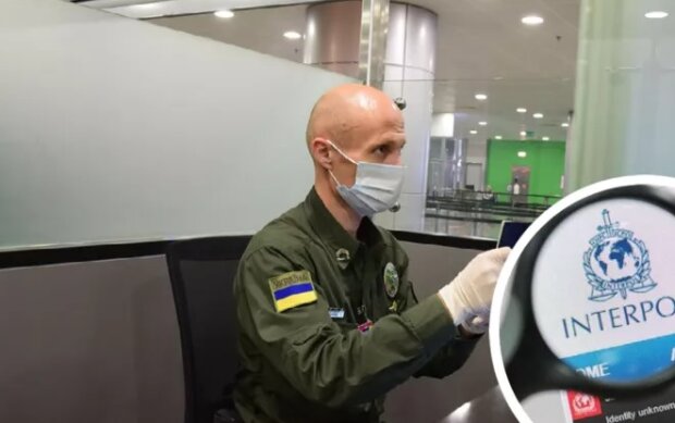 У міжнародному аеропорту “Бориспіль” затримали іноземця: його розшукує Інтерпол