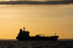 Зеленський підтвердив успішну атаку морських дронів на два танкери «тіньового флоту» РФ поблизу Новоросійська