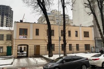 Киян закликають масово звертатися до прокуратури заради збереження будинку Замкова