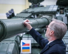 Чехія передасть Україні партію модернізованих танків Т-72