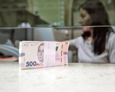 Виплати до 7000 гривень: хто з українців зможе отримувати по дві пенсії