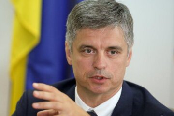 Кинути все і чекати чергової атаки: Пристайко назвав три варіанти по Донбасу