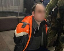 Спецназ штурмував будинок під Києвом: чоловік взяв у заручники дитину та погрожував стріляти (відео)