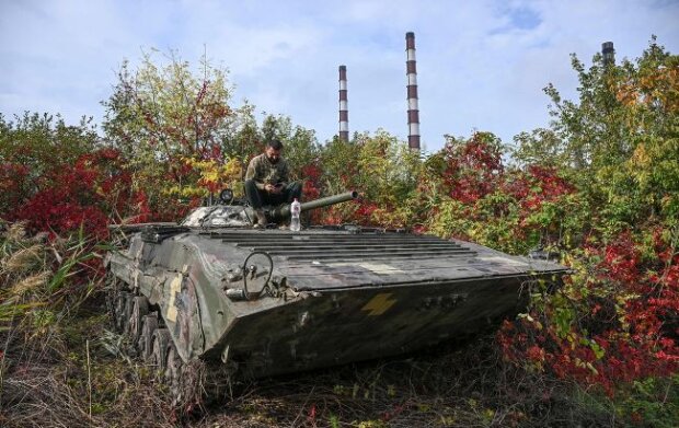 ЗСУ атакували 26 районів зосередження росіян та чотири склади боєприпасів, – Генштаб