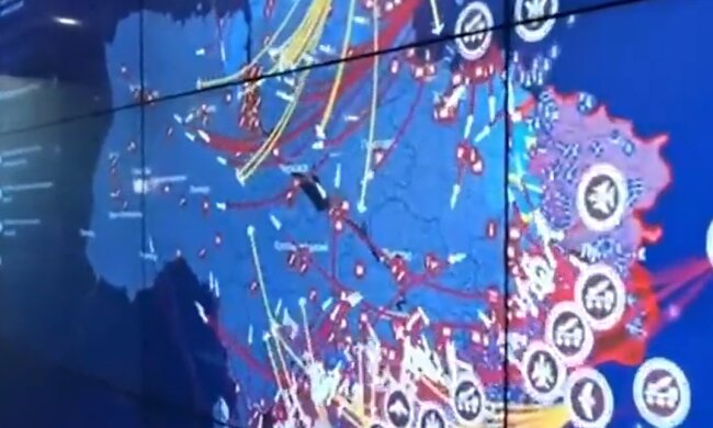 Секретар РНБО показав карту атак росіян в перші дні війни