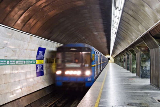 У суботу закриють на вхід три станції київської підземки
