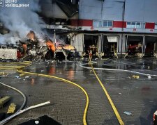 Масована атака на Київщину: постраждали люди, пошкоджені будинки та склади в п’яти районах
