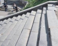 Аварійні сходи відремонтують на проспекті Перемоги