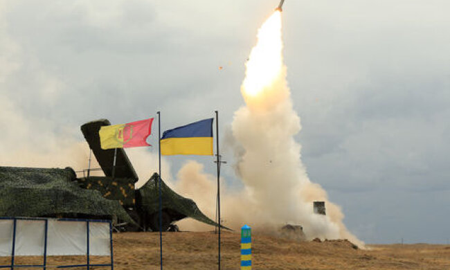 Із 55 запущених Росією по Україні керованих ракет було збито 45 – Генштаб ЗСУ