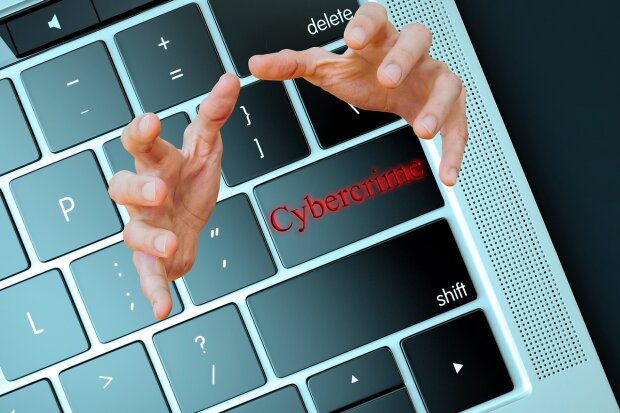 Аваков шукає нових кіберполіцейських для жорсткої кібервійни з Росією