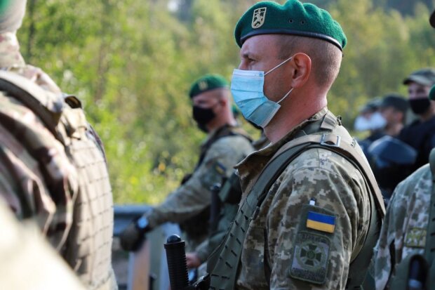 Іноземцям дозволили вільний в’їзд в Україну: ДПСУ