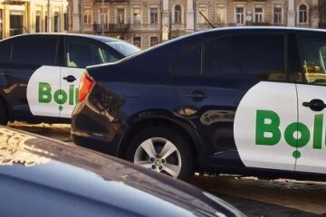 У Києві водій таксі Bolt побив та образив пасажира: в компанії відреагували