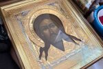 У Києво-Печерській Лаврі в храмі УПЦ (МП) чоловік каменем розбив ікону Спасителя