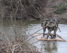 Росіяни хочуть побудувати понтонну переправу в районі Херсона, – облрада