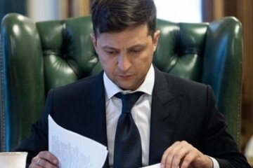 Зеленський закликав надавати громадянство особам, які страждають від порушення прав у своїх країнах