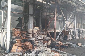 Атака реактивних дронів на Бровари: пошкоджено завод «Київгума» та склад EVA!