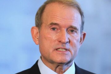 Медведчуку оголосили нову підозру в держзраді та сприянні тероризму