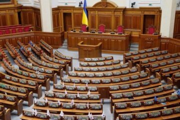Парламентська коаліція: партії вичікують