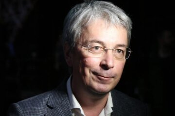 “Не мій концепт та цінності”: міністр культури Олександр Ткаченко подав у відставку