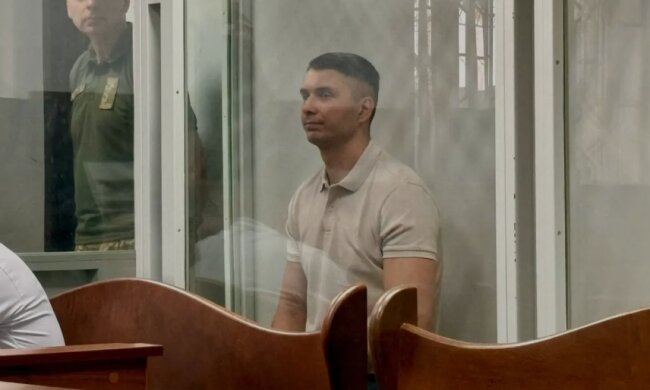 Суд продовжив розгляд доказів у справі про вбивство 16-річного Матерухіна на станції фунікулеру