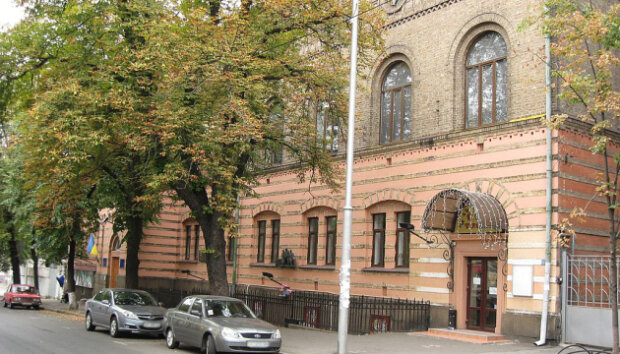 Апеляційний суд підтвердив повернення державі приміщення університету Карпенка-Карого