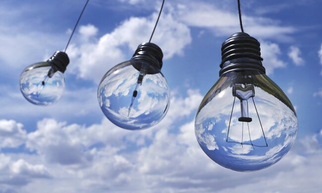 6 та 7 серпня кияни залишаться без світла: відключать більш ніж 50 вулиць