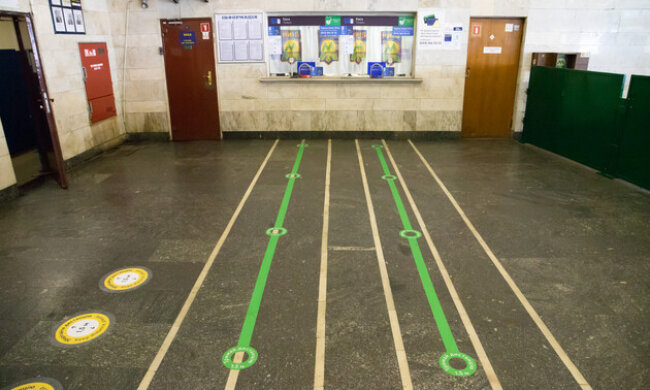 Профспілки київських транспортників вимагають майже потроїти вартість проїзду