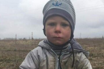 Хлопчик, який загубився на Київщині, дотепер знаходиться в лікарні