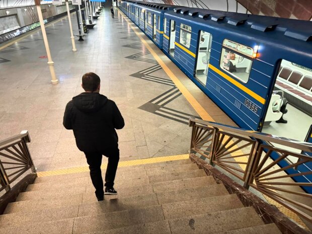Очільник столичної підземки про закриті й підтоплені станції, метро на Виноградар і Троєщину, вартість проїзду в метро