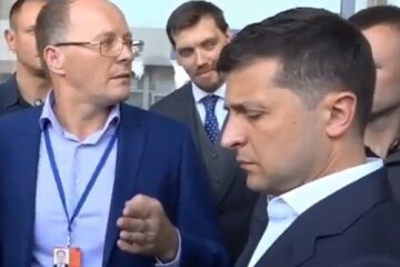 Президент посперечався з директором аеропорту