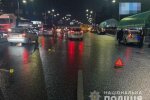 У Києві легковик на смерть збив людину просто над підземним переходом