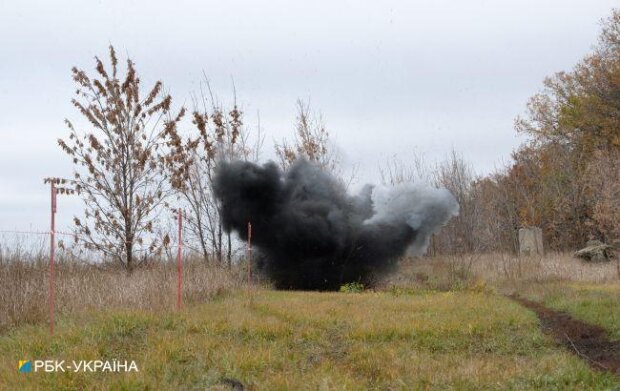 Біля кордону з Білоруссю вибухнула міна: є постраждалий