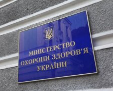 “Це нормально, коли прощаються з попередниками” – прем’єр прокоментував звільнення у МОЗ