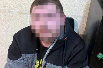 На Виноградарі живцем спалили людину (відео)