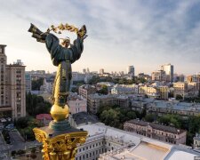 Київ на карантині: ранок в столиці з висоти пташиного польоту (відео)