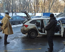 Біля Верховної Ради затримали людину зі зброєю