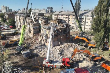 Зруйнований будинок у Дарницькому районі, можливо, знесуть – Кличко